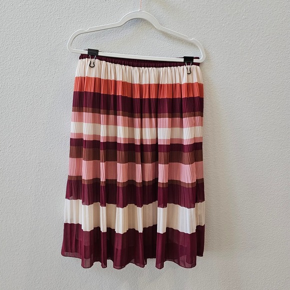 Skies are Blue long pleated red pink striped skirt- Women's Small - Picture 2 of 3